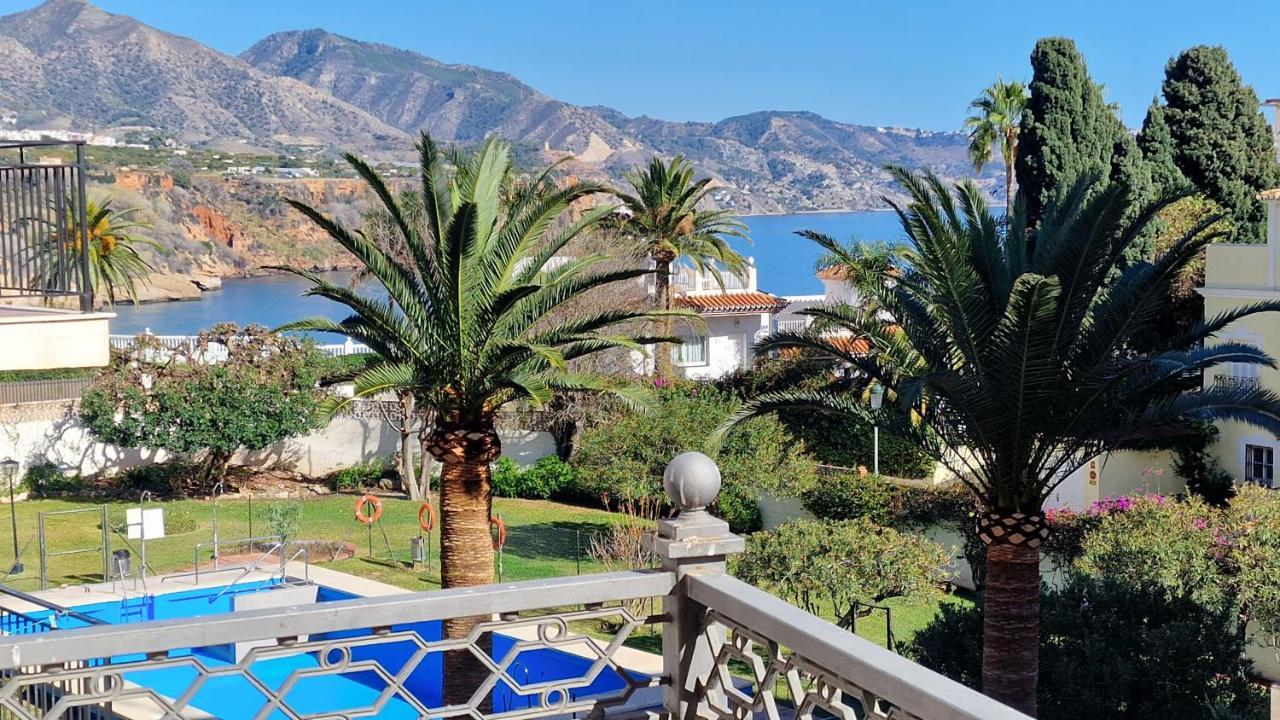 Apartamentos Latin Nerja Εξωτερικό φωτογραφία
