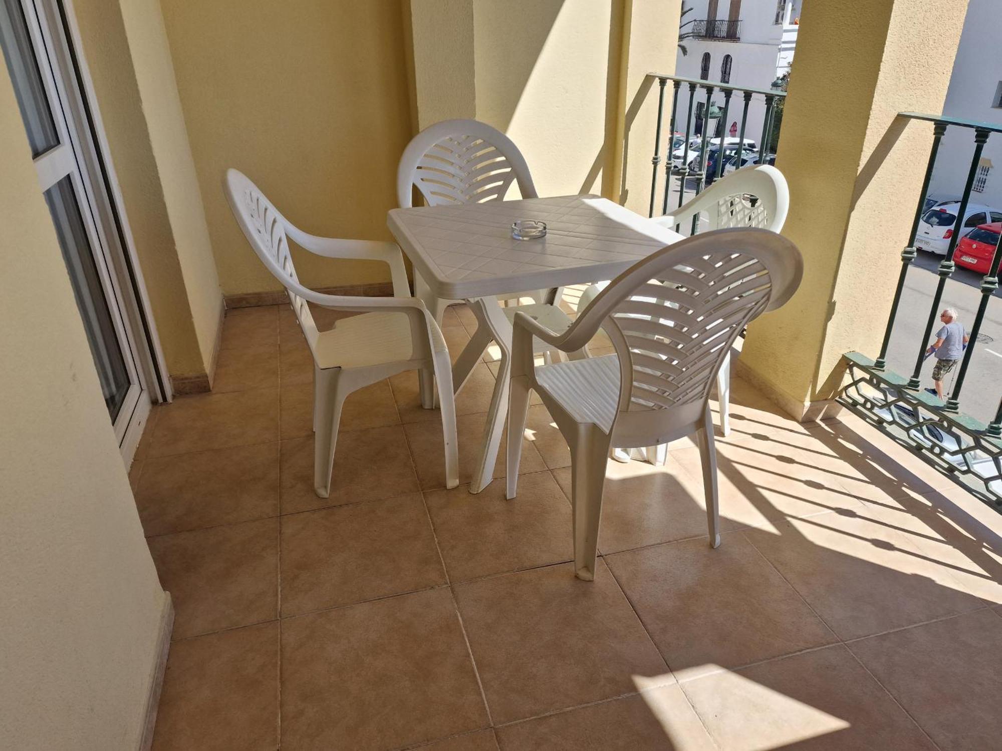 Apartamentos Latin Nerja Εξωτερικό φωτογραφία